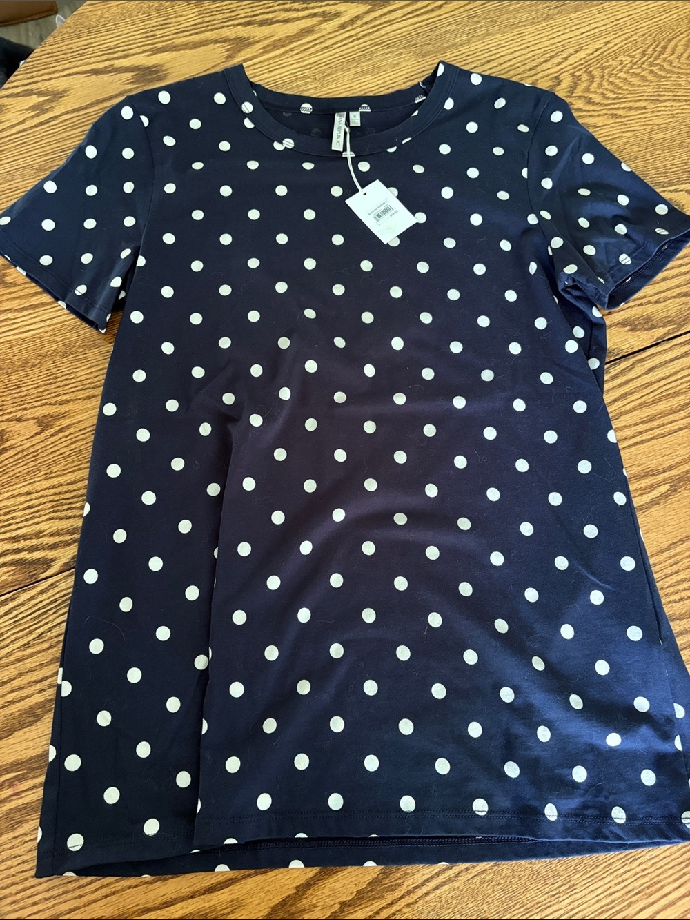 NWT Banana Republic Signature Tee Collection Supima cotton Polka Dot Tee, small